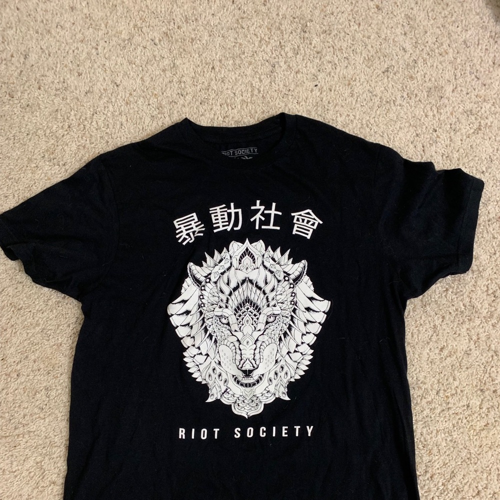 Short sleeve tee riot society 100%cotton